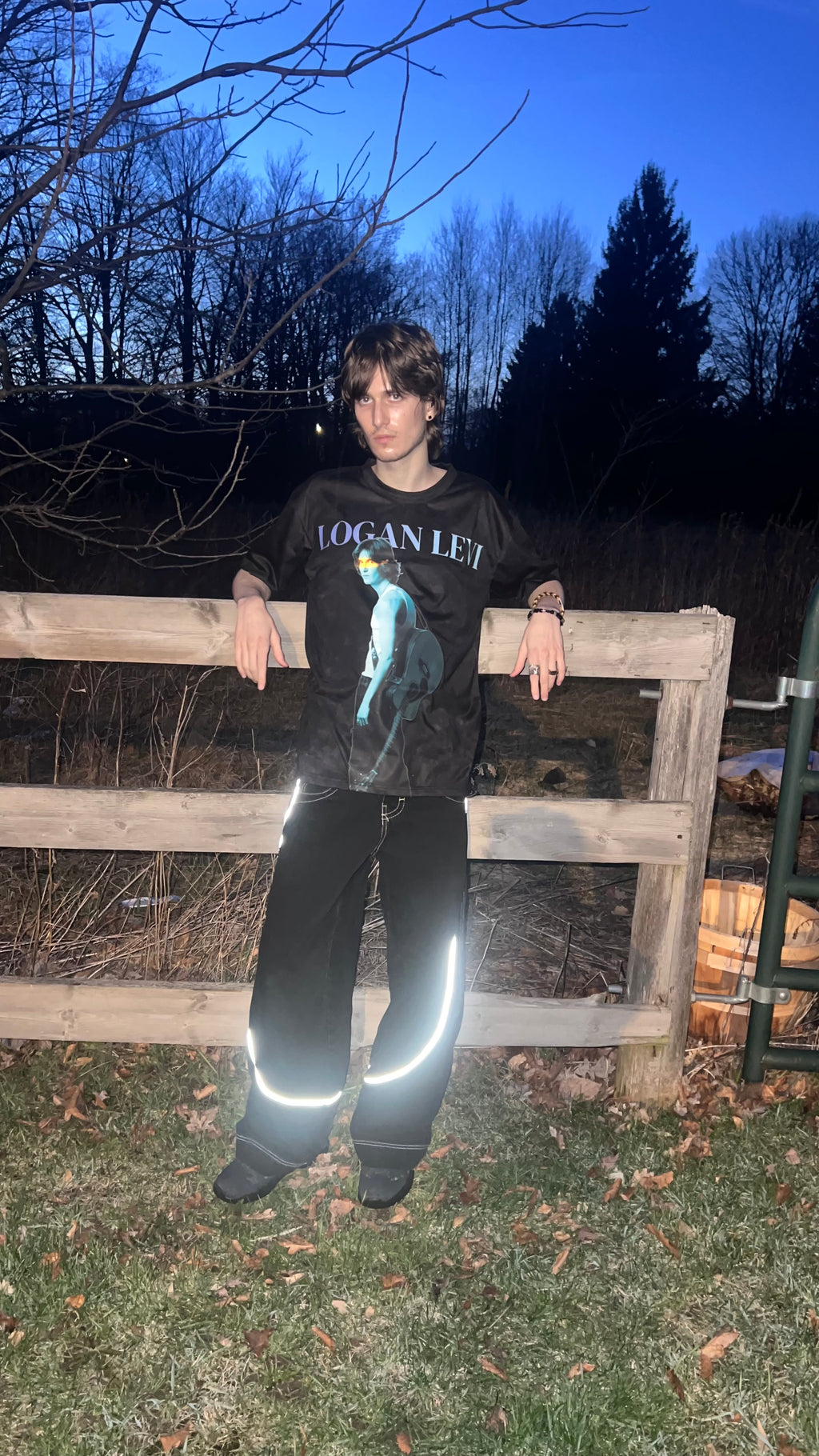 LOGAN LEVI "TRACKLIST" MARBLED TEE