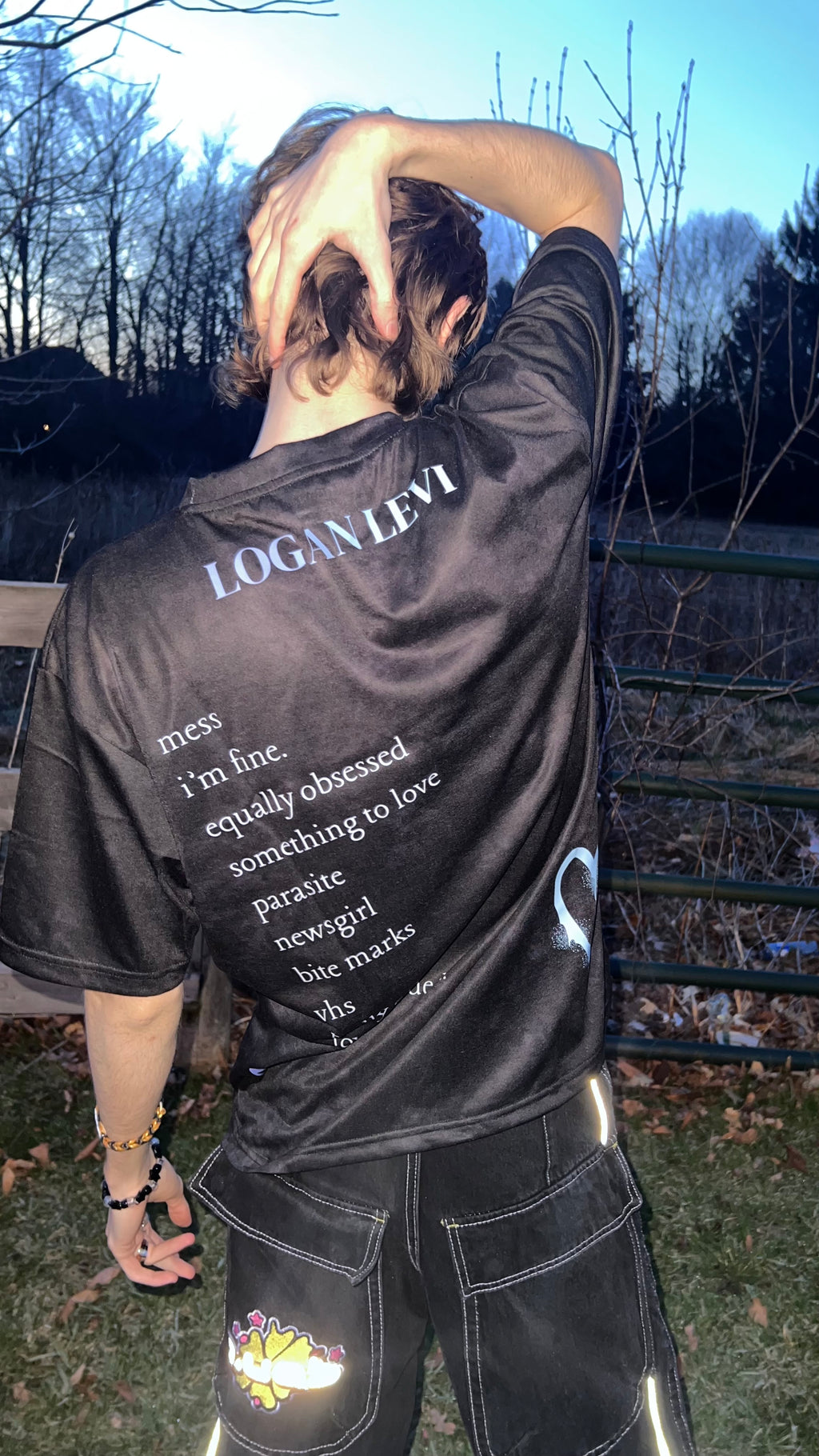 LOGAN LEVI "TRACKLIST" MARBLED TEE