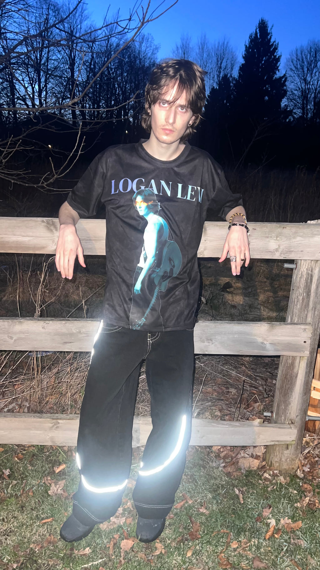 LOGAN LEVI "TRACKLIST" MARBLED TEE